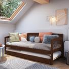 Sofá e Cama Auxiliar Andover de Madeira Maciça com Lastro Marrom Walnut Sofá e Cama Auxiliar Andover de Madeira Maciça com Lastro Marrom Walnut