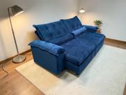 Sofá Retrátil Braço Almofadado Florença Plus 2,30m Azul Sofá Retrátil Braço Almofadado Florença Plus 2,30m Azul
