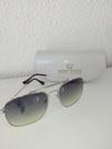 Solar feminino