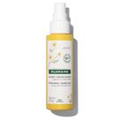Spray clareador de cabelo Klorane Brightening com camomila 100ml Spray clareador de cabelo Klorane Brightening com camomila 100ml