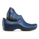 Sticky shoes woman