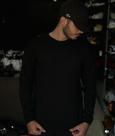 Sueter preto