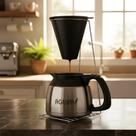 Suporte de Café Grande em Aço Cromado com Filtro e Colher Medidora de Plástico Suporte de Café Grande em Aço Cromado com Filtro e Colher Medidora de Plástico