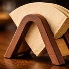 Suporte para Coador de Café Exclusivo Textura Amadeirada com Impressão 3D de Alta Precisão