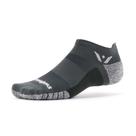 Swiftwick FLITE XT ZERO Calcetines Antideslizantes para Correr y Golf, Estabilidad Suprema (Gris, Mediano)