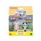 Sylvanian Families Amigos Do Jardim Da Infância - Caminhando Na Chuva Epoch 5748