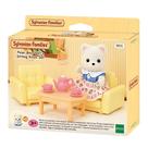 Sylvanian Families - Conjunto Sala de Estar Menina Urso Polar - Epoch