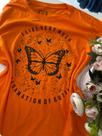 T-shirt borboleta neon