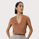 T-Shirt Suede Shoulder Decote V