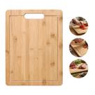 Tábua De Corte Rustica de Bambu Natural 24x34cm Com Canaleta Alça E Propriedade Antibacteriana Tábua De Corte Rustica de Bambu Natural 24x34cm Com Canaleta Alça E Propriedade Antibacteriana