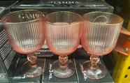Taça Cameratta Com Borda Dourada Vidro Rosa Coral 363ml