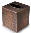 Tampa de caixa de lenços Monarch Abode 19627 Hand Hammered Square