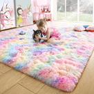 Tapete Area Noahas Fluffy Rainbow 120x180cm para meninas de quarto