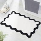 Tapete de banho DyeFury Luxury Cute White com borda preta recortada Tapete de banho DyeFury Luxury Cute White com borda preta recortada