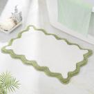 Tapete de banho DyeFury Luxury Cute White com borda verde recortada