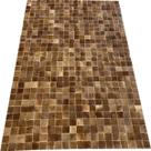 Tapete de couro marrom 1,00x1,50 sem borda peça 5x5cm Tapete de couro marrom 1,00x1,50 sem borda peça 5x5cm