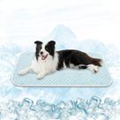 Tapete de resfriamento para animais de estimação MICROCOSMOS Breathable Bubble Surface Blue