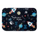 Tapete Para Quarto Estampado Astronauta Preto 60cm x 40cm - Base Antiderrapante