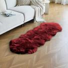 Tapete Runner Duduta Faux Pele de Carneiro Borgonha 60x180cm