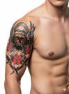 Tatuagem Temporária Braço Caveira com Asas, Rosas e Punhais Colorida Realista 19x12cm Masculina