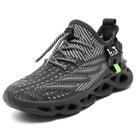 Tênis de corrida GLYGML Kids Slip On, tamanho 3