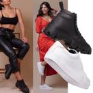 Tênis Feminino Branco + Bota Preta Elegante Para Uma Combinação De Estilo Versátil, Solado de Borracha Antiderrapante. Tênis Feminino Branco + Bota Preta Elegante Para Uma Combinação De Estilo Versátil, Solado de Borracha Antiderrapante.