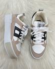 Tênis Feminino Casual em Couro e Camurça com Cadarço - By Cool (Parô) - Branco, Bege e Preto