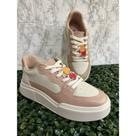 Tenis Moleca com Detalhes