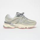 Tênis New Balance 9060 Nobuck Feminino