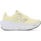 Tenis new balance fresh foam x more v5 feminino-limao