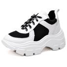 Tênis Sneaker Chunky Casual Pires Shoes com Cadarço Detalhado e Sola Alta Tênis Sneaker Chunky Casual Pires Shoes com Cadarço Detalhado e Sola Alta