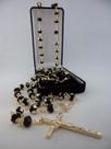 Terço cristal aust. preto 8x6mm esp. - folh. ouro