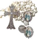 Terço de Noiva de Luxo Cravejado com Broche de Lapela Maria Passa na Frente Qualidade Resinado Alto Padrão Premium Cas
