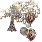 Terço de Noiva de Luxo Cravejado com Broche de Lapela Nossa Senhora da Saude Qualidade Resinado Alto Padrão Premium Ca