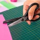 Tesoura de Picotar Zig Zag Profissional Tecido Papel Eva Artesanato