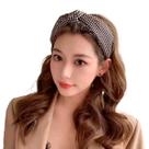 Tiara Arquinho Tipo Turbante Estampado Preto e Branco -