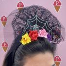 Tiara Fantasia de Caveira com Rosas e Véu para Halloween