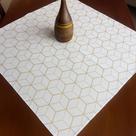 Toalha centro de mesa 70 x 70 - dourado
