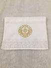 Toalha de lavabo Bordada Branco/Dourado Espírito Santo