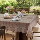 Toalha de Mesa 6 Lugares Retangular Elegante Rendada 220X150cm Nude Escuro