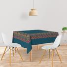 Toalha De Mesa Quadrada Tecido Oxford Moldura Arabesco Azul e Laranja - 140x140cm
