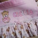 Toalhinha nome Cecilia cor rosa
