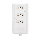 Tomada barra tripla bc 2p+t 10/20a Tomada barra tripla bc 2p+t 10/20a