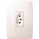 Tomada de Embutir Linha Pial Plus, Universal 2 Pinos + Terra Simples Vertical, 615076, Pial
