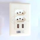 Tomada De Parede 2 Entrada Fonte 2 Usb 5v 10a Bivolt