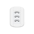 Tomada Tripla Fame Blanc+ 2P+T 10A com Placa 4x2 Branca