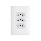 Tomada Tripla Fame Habitat 2P+T 20A com Placa 4x2 Branco