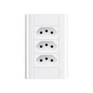 Tomada Tripla Fame Modulare 2P+T 10A com Placa 4x2