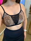 Top Decote Tule Preto Estampa Onça