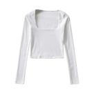 Top feminino com nervuras e gola quadrada e manga comprida